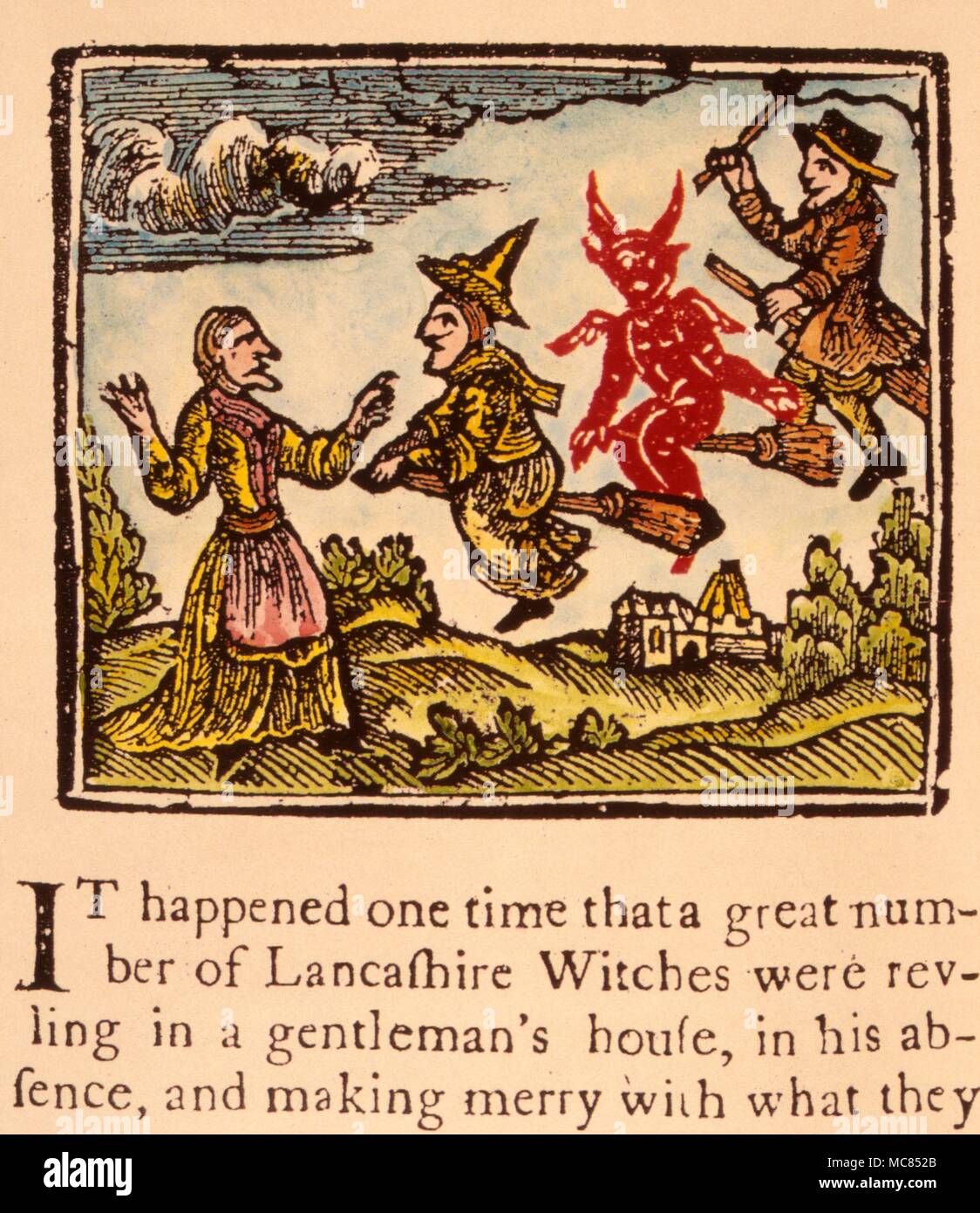 Illustration à partir de pétrole brut une brochure de 1612, relatives à la manie de la sorcellerie du Lancashire. Le transvecting sorcière dans Demdyke avant est probablement l'ancienne. Selon la tradition, les sorcières ne pouvait que voler, ou transvect, avec l'aide de démons, comme illustré ici. Banque D'Images