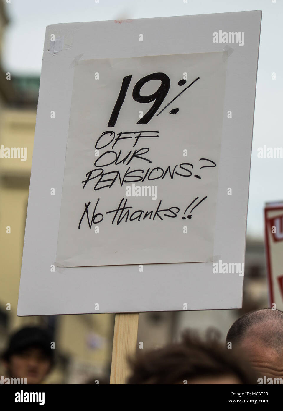 Suppression des professeurs et étudiants de l'Université mars à Londres après le refus d'un accord conclu par les dirigeants de l'union de l'université et les employeurs à mettre fin à la contestation des pensions. Avec : Atmosphère, voir Où : London, England, United Kingdom Quand : 14 Mar 2018 Crédit : Wheatley/WENN Banque D'Images