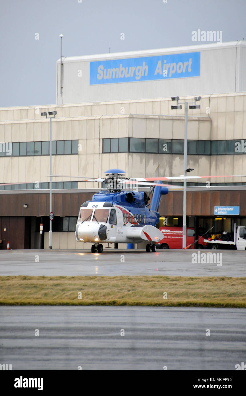 Bristow hélicoptère à l'aéroport' Établissement"Sumburgh Shetland Banque D'Images Bristow hélicoptère à l'aéroport' Établissement"Sumburgh Shetland Banque D'Images