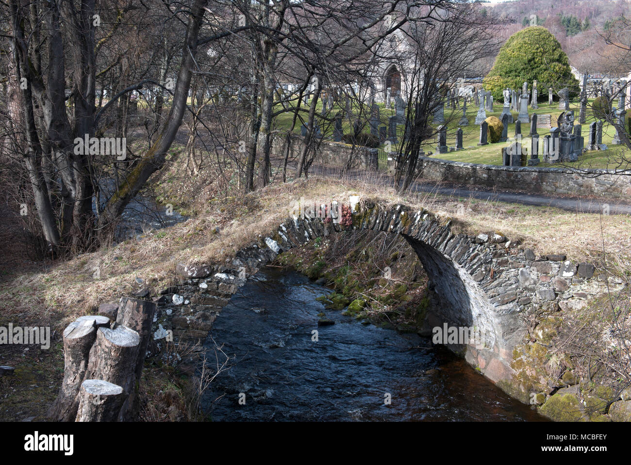 Vieux pont à cheval de bât, Aberlour Banffshire, Ecosse, Royaume-Uni Banque D'Images