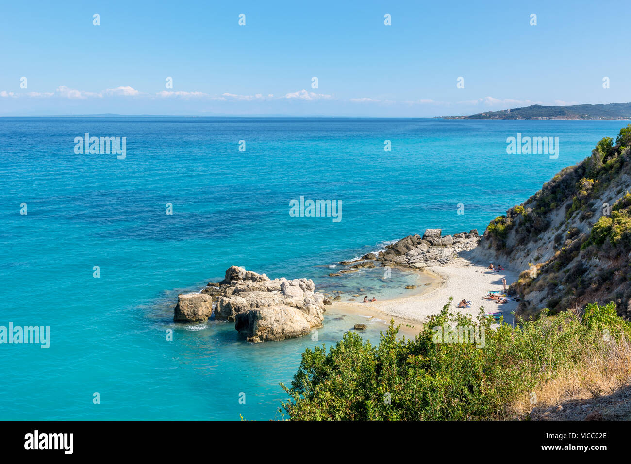 Voir de belle plage de Xigia. Soufre naturel spa sur l'île de Zakynthos. La Grèce. Banque D'Images