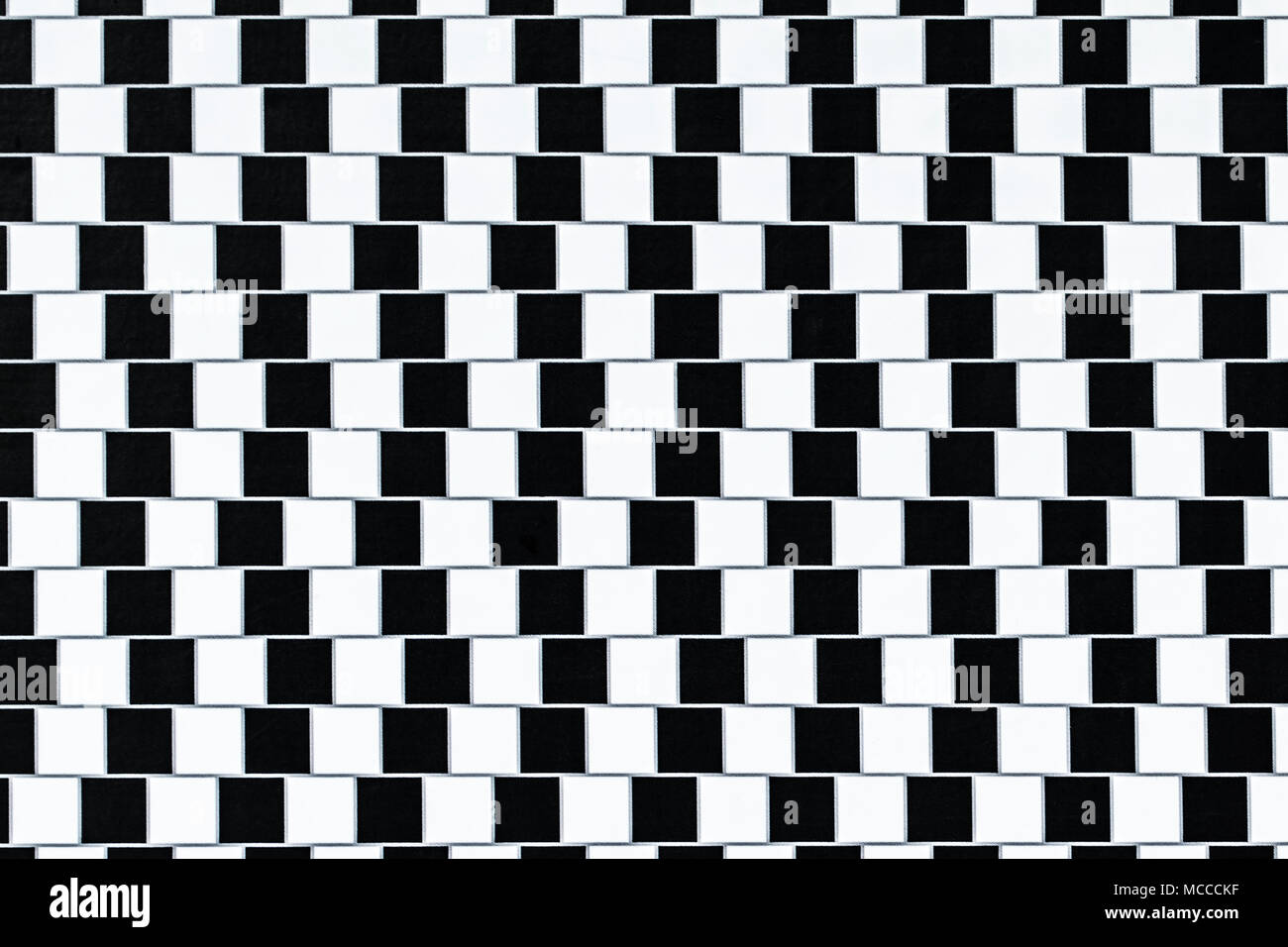 Les lignes sont parallèles, mais semblent être slanted - illusion d'optique. Banque D'Images