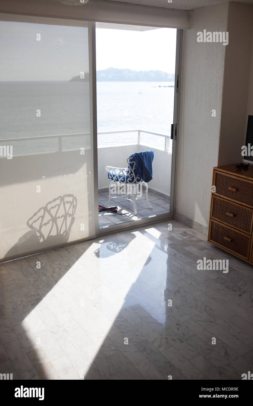 Une chambre d'hôtel à Acapulco, Guerrero, Mexique le mercredi, Novembre 18, 2015. Acapulco est l'une des plus connues du Mexique beach resorts, l'hébergement de nombreuses célébrités au cours des années 1950. Cependant, la violence constante a en grande partie l'image internationale de la ville et de touristes étrangers à des chiffres. Banque D'Images