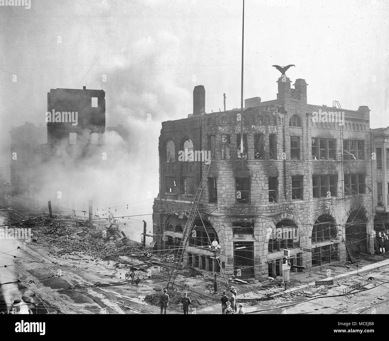 Los Angeles Times Building, après l'attentat à la catastrophe le 1 octobre 1910 Banque D'Images
