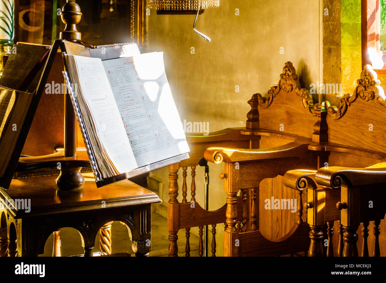 Bible sous le soleil de chapelle, Grèce Banque D'Images