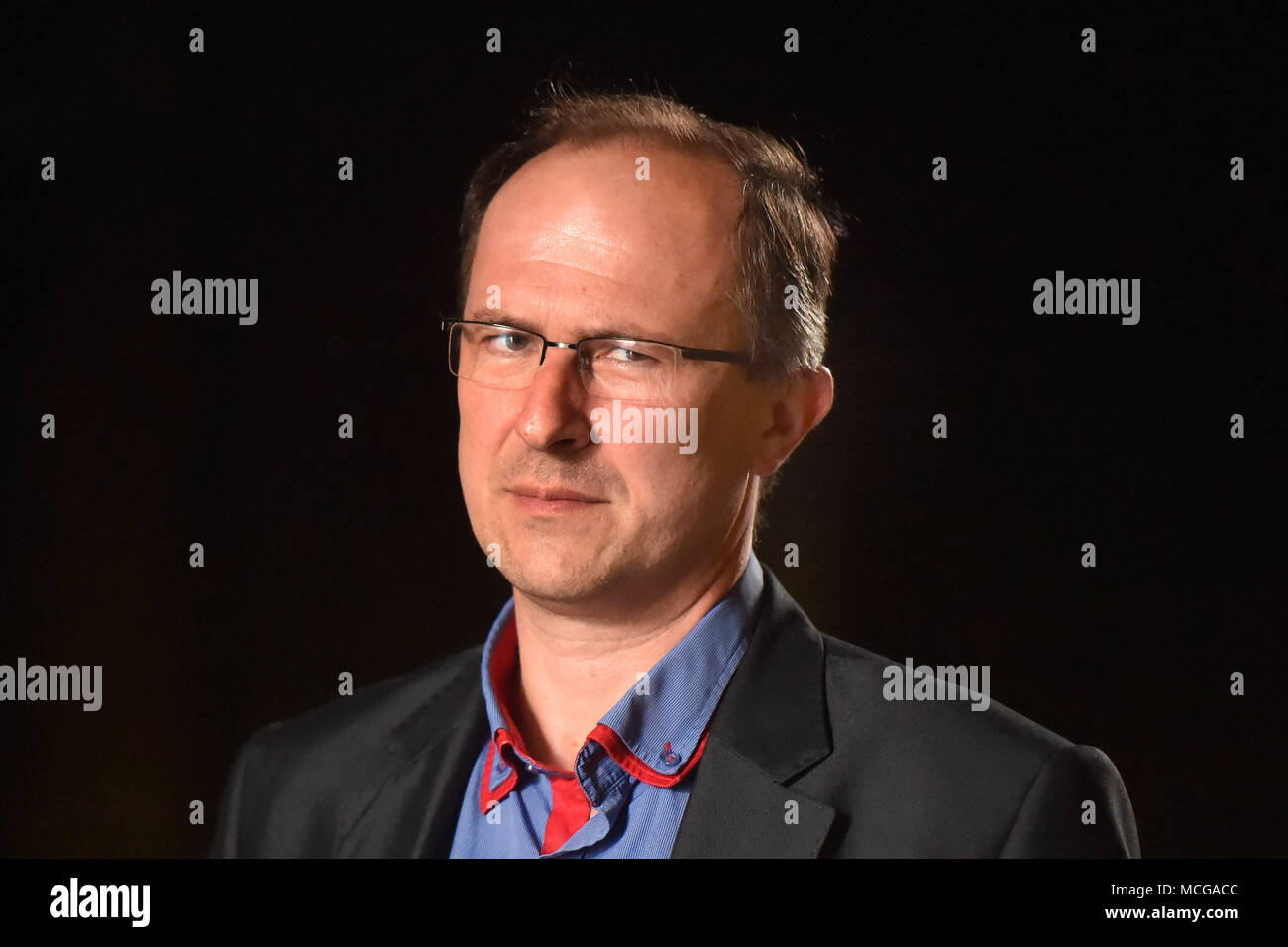 Ostrava, République tchèque. Apr 16, 2018. Vitkovice Machinerie lourde (VHM), une unité de Vitkovice Machinery Group d'entrepreneur Jan Svetlik, est reprise complète de la production de son usine d'acier qui a été limitée en raison d'un manque de capital d'exploitation depuis la mi-janvier. Sur la photo est vue Directeur Commercial Jiri Broz, à Ostrava, en République tchèque, le 16 avril 2018. Photo : CTK Jaroslav Ozana/Photo/Alamy Live News Banque D'Images