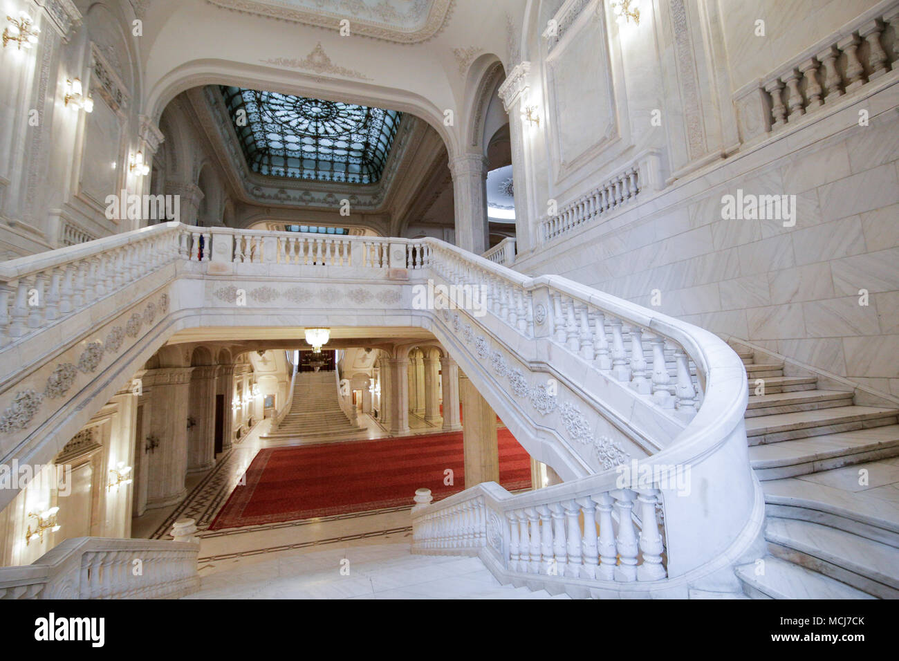 Détails de l'intérieur de l'Architecture Palais du Parlement roumain Banque D'Images