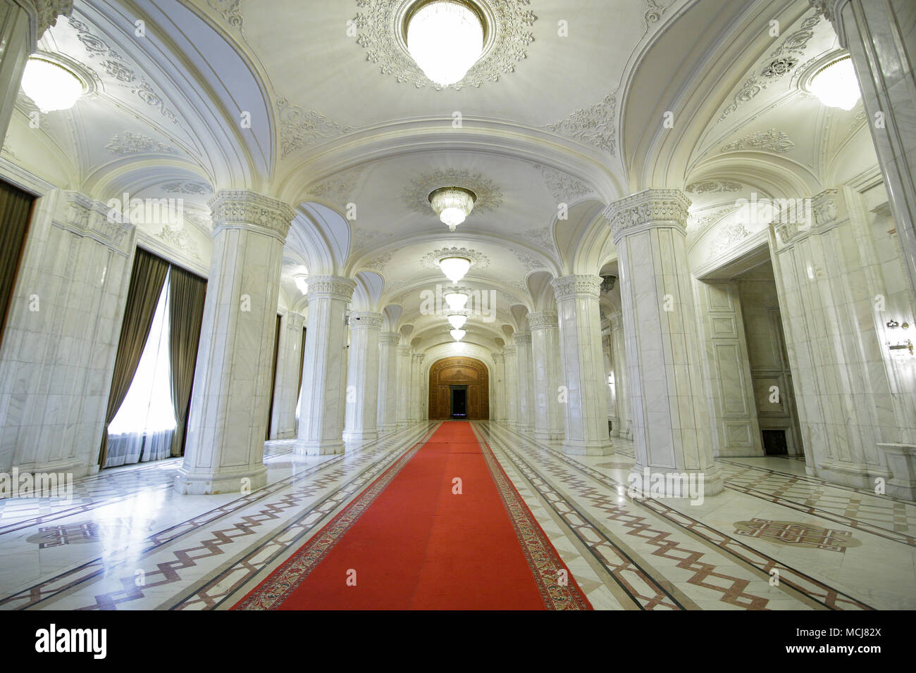 Détails de l'intérieur de l'Architecture Palais du Parlement roumain Banque D'Images