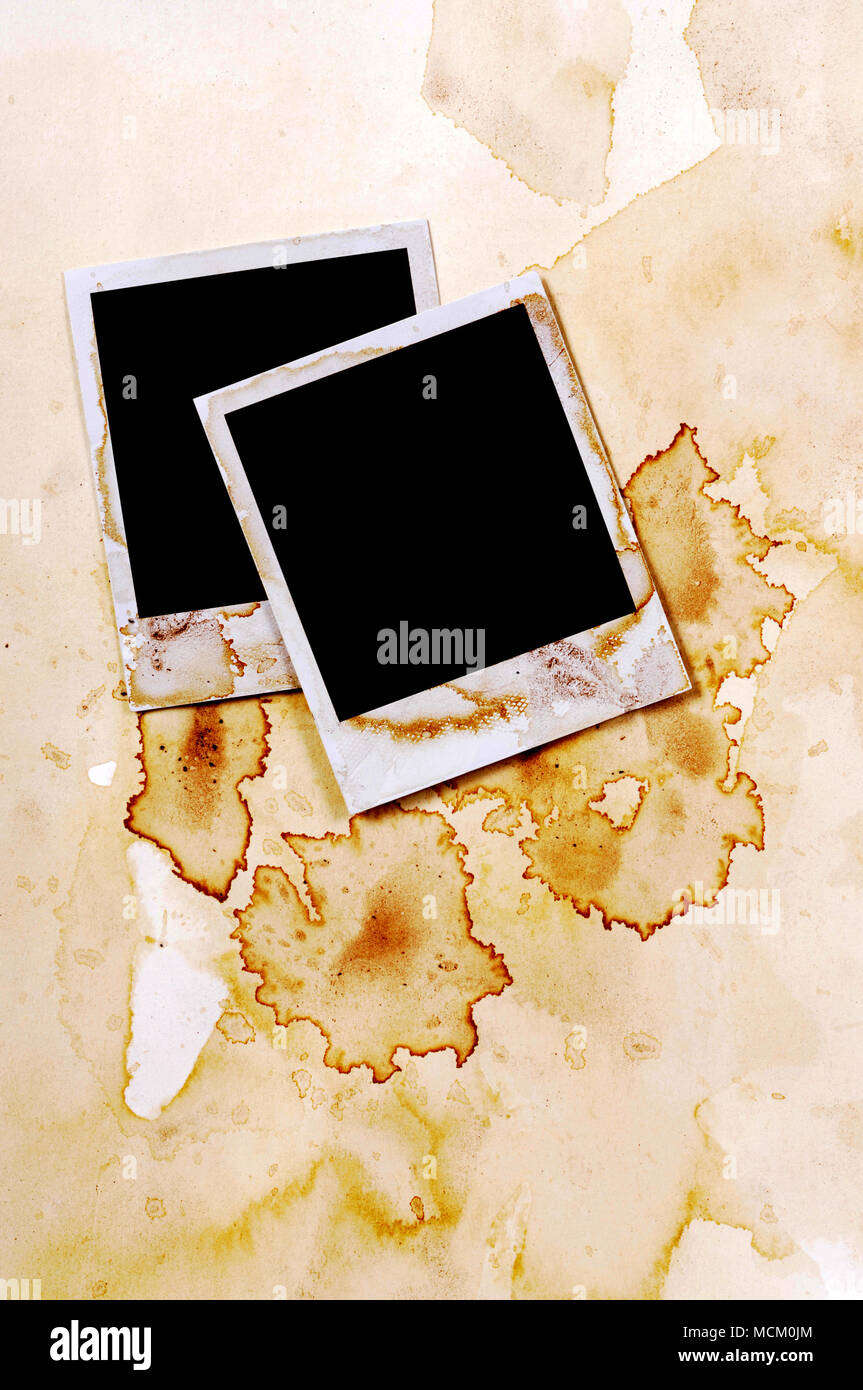 Old Vintage Style Polaroid Vitrail Photo Vierge Imprimer Des Images Sur Fond De Papier Parchemin Photo Stock Alamy Old Vintage Style Polaroid Vitrail Photo Vierge Imprimer Des Images Sur Fond De Papier Parchemin Photo Stock Alamy