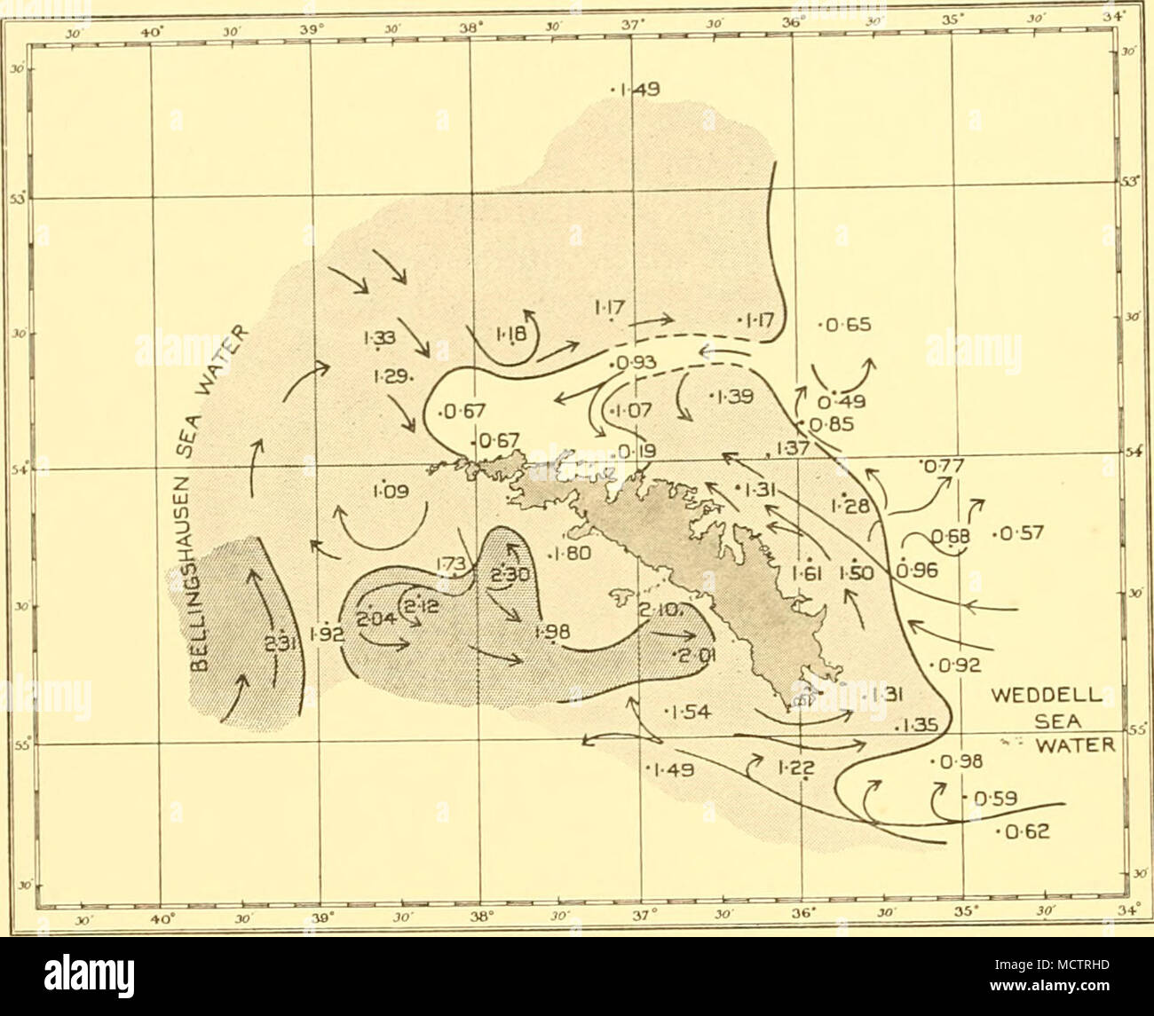 . Fig. 41. Carte montrant la température moyenne en °C. À partir de 50 m. de la surface aux stations de la Géorgie du Sud Décembre-janvier 1926-7 enquête du plancton. Les principaux mouvements de l'eau de surface sont indiqués par des flèches (cf. Fig. 6). Tableau XII le phytoplancton et de phosphate, la Géorgie du Sud, l'Enquête Décembre-janvier 1926-7, Ligne D Station 134 135 J36 J37 J38 WS39 en millions de phytoplancton par 50 m. courriers avec N 50 V phytoplanctonique totale nette de Chaetoceros socialis profondeur en m. o 10 20 30 40 5° 60 80 100 94 93 89 90 0-004 9i 94 89 99 106 0-3 P205 mg. par m3. 1-2 1-8 0-09 0-006 0-009 WS38 o-i6 (11 90 Banque D'Images