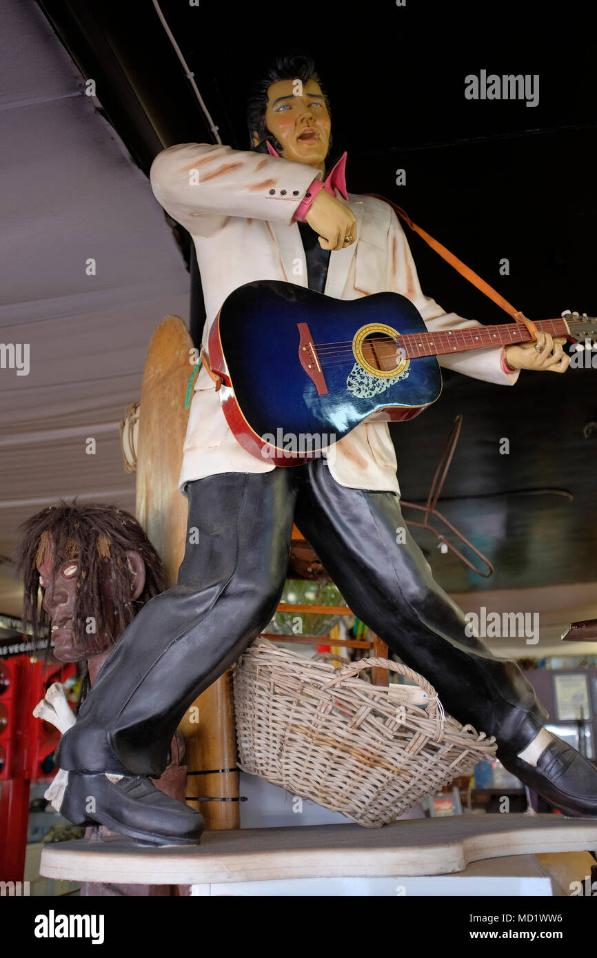Mannaquin d'Elvis Presley à Coolangatta sur la Gold Coast dans le Queensland, austraia Banque D'Images