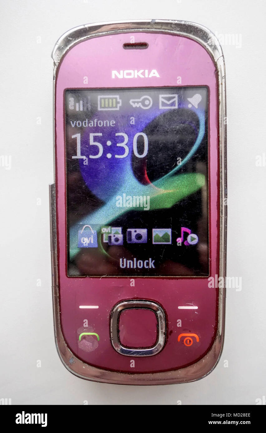 Un vieux téléphone mobile Nokia Banque D'Images