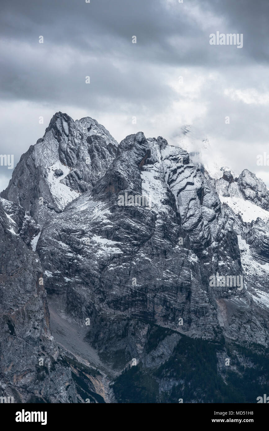 Groupe Marmolada, Cime bastions et Croda De Marchi, Dolomites, Tyrol du Sud, Italie Banque D'Images