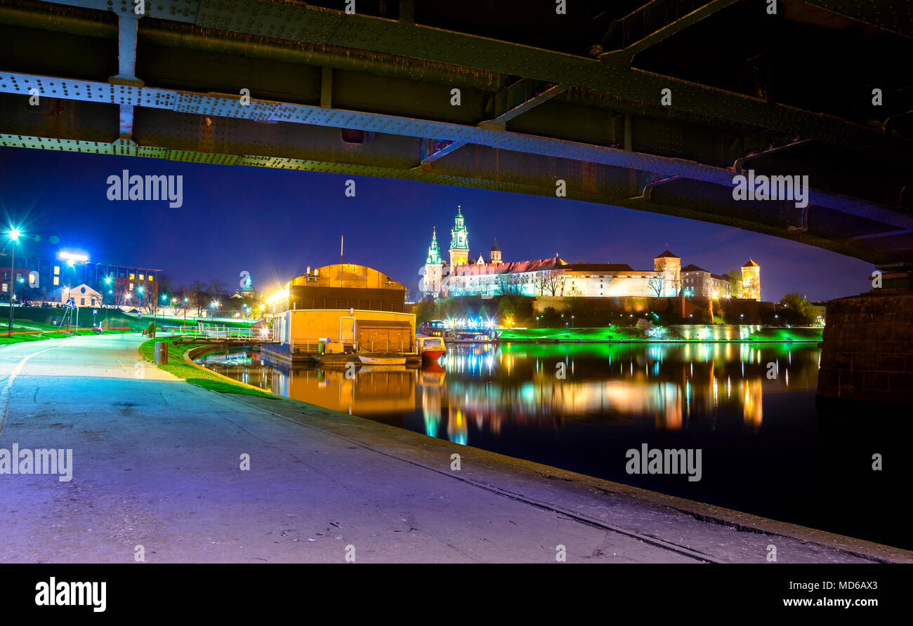 Château de Wawel à Cracovie Pologne site célèbre. Banque D'Images