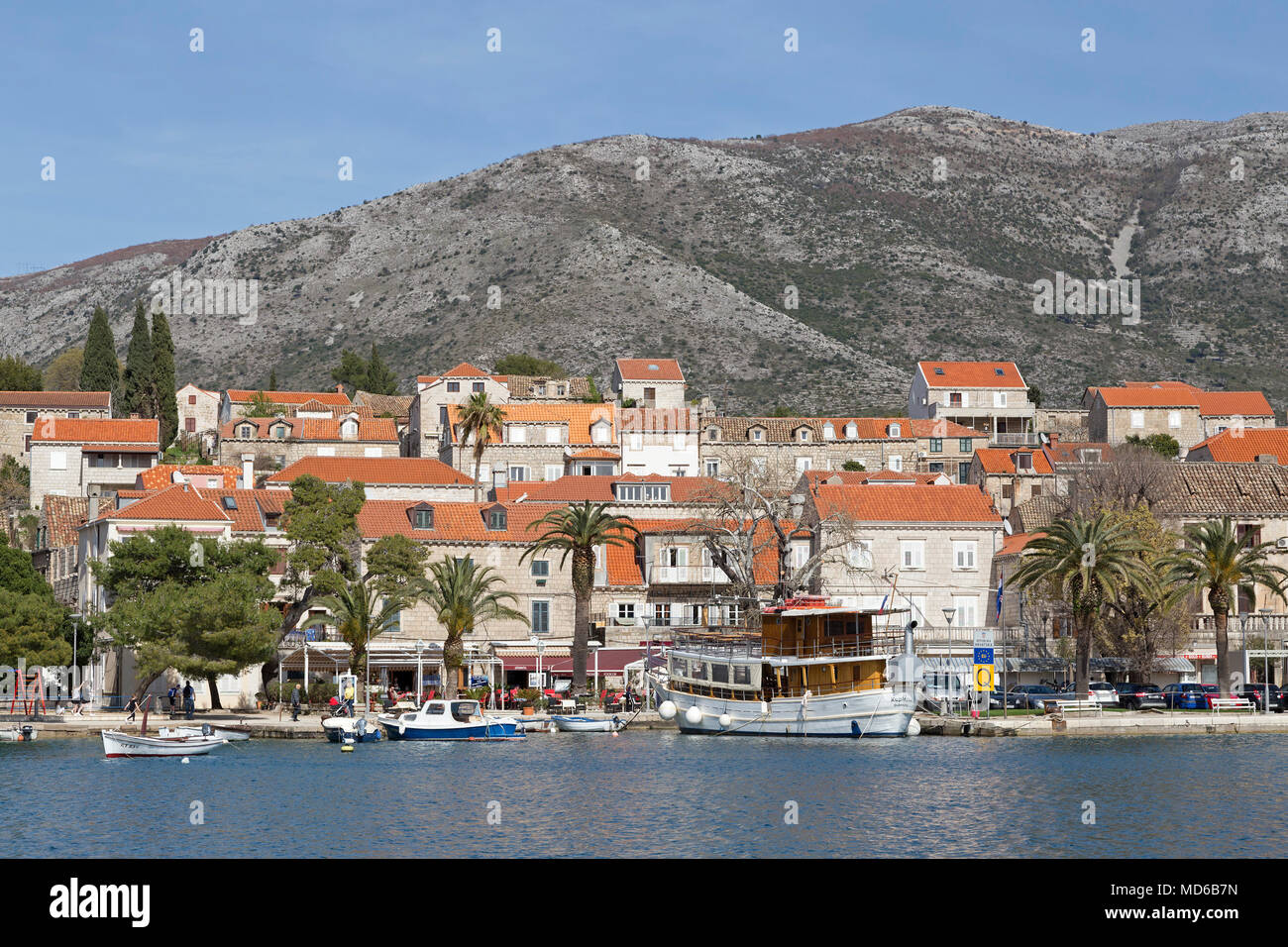 Ville balnéaire près de Dubrovnik, Cavtat Dalmatie, Croatie Banque D'Images