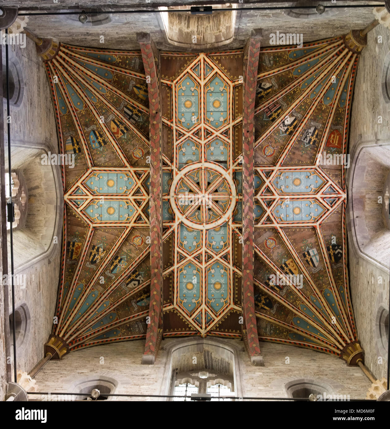Plafond peint de la place de la tour centrale. La Cathédrale de St David's. Banque D'Images