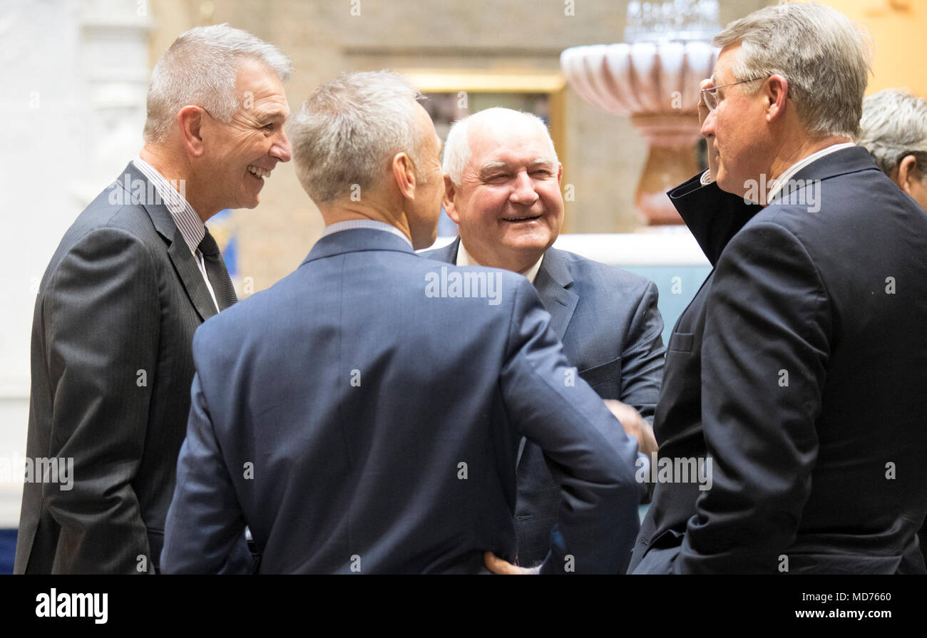 Secrétaire de l'Agriculture Sonny Perdue avec le leadership de l'USDA se réunit et accueille des représentants de la Chambre Ag Comité à l'USDA à Washington, DC Le 15 mars 2018. Banque D'Images