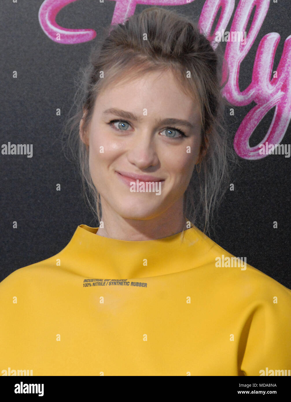 Los Angeles, USA. 18 avr, 2018. Mackenzie Davis actrice assiste à la première de 'Focus Features Tully' au stade 14 Regal LA Live le 18 avril 2018 à Los Angeles, Californie. Photo de Barry King/Alamy Live News Banque D'Images