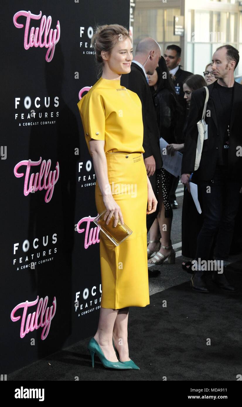 Los Angeles, CA, USA. 18 avr, 2018. Davis Mackenzie aux arrivées de TULLY Premiere, Regal LA LIVE Stadium 14, Los Angeles, CA, 18 avril 2018. Credit : Dee Cercone/Everett Collection/Alamy Live News Banque D'Images