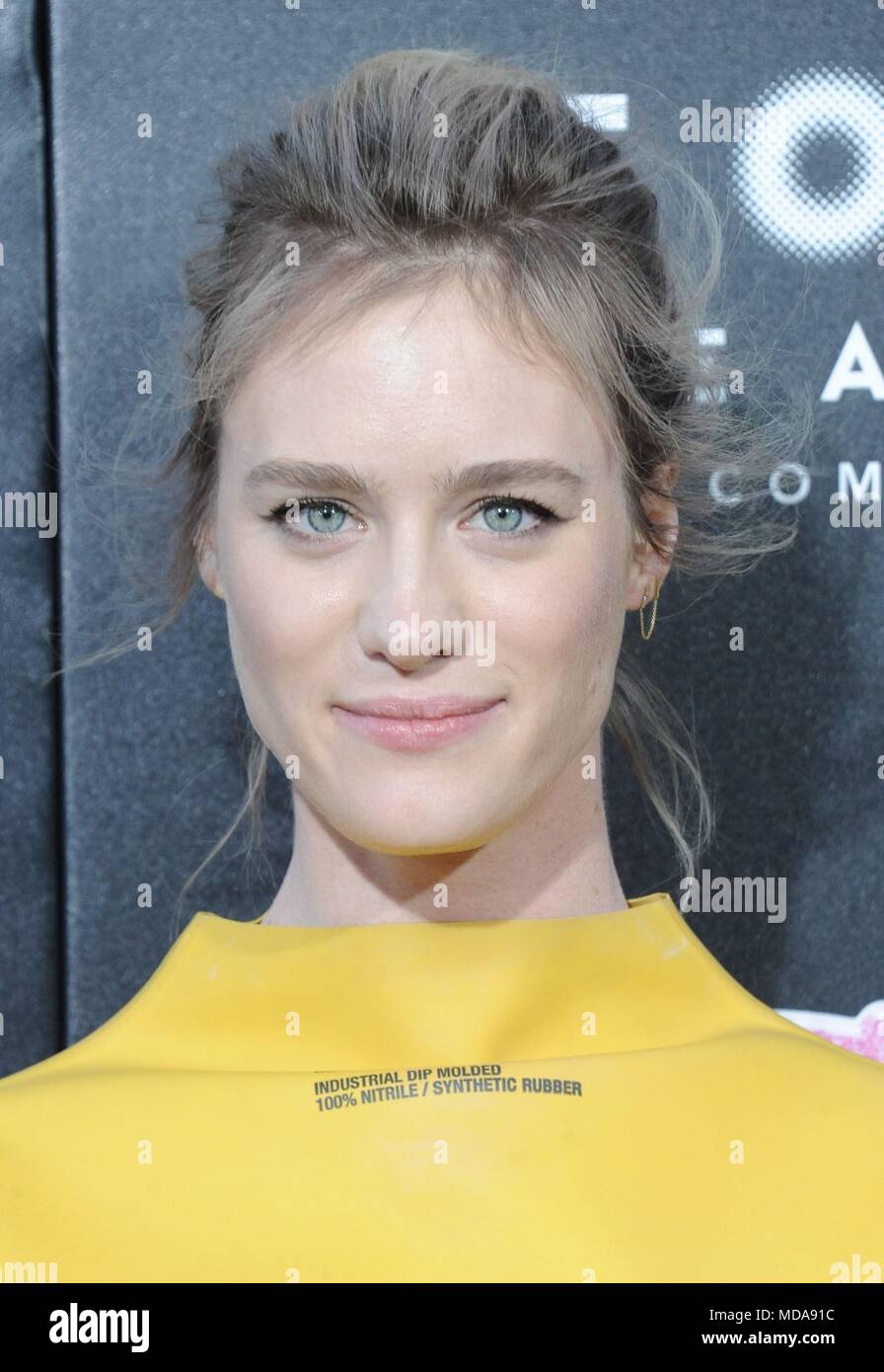 Los Angeles, CA, USA. 18 avr, 2018. Davis Mackenzie aux arrivées de TULLY Premiere, Regal LA LIVE Stadium 14, Los Angeles, CA, 18 avril 2018. Credit : Dee Cercone/Everett Collection/Alamy Live News Banque D'Images