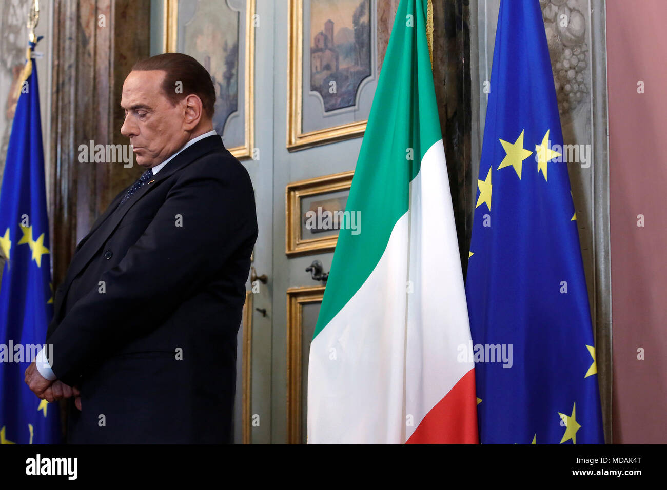 Silvio Berlusconi Roma 19/04/2018. Palazzo Giustiniani. Consultazioni con la Presidente del Senato, incaricata dal Presidente della Repubblica di cercare un accord tra i partiti per la costituzione del nuovo governo. 19 avril 2018 à Rome. Giustiniani Palace. Consultation avec le président du Sénat, nommé par le président de la République pour trouver un accord entre les parties d'établir un nouveau gouvernement. Foto Samantha Zucchi Insidefoto insidefoto Crédit : srl/Alamy Live News Banque D'Images