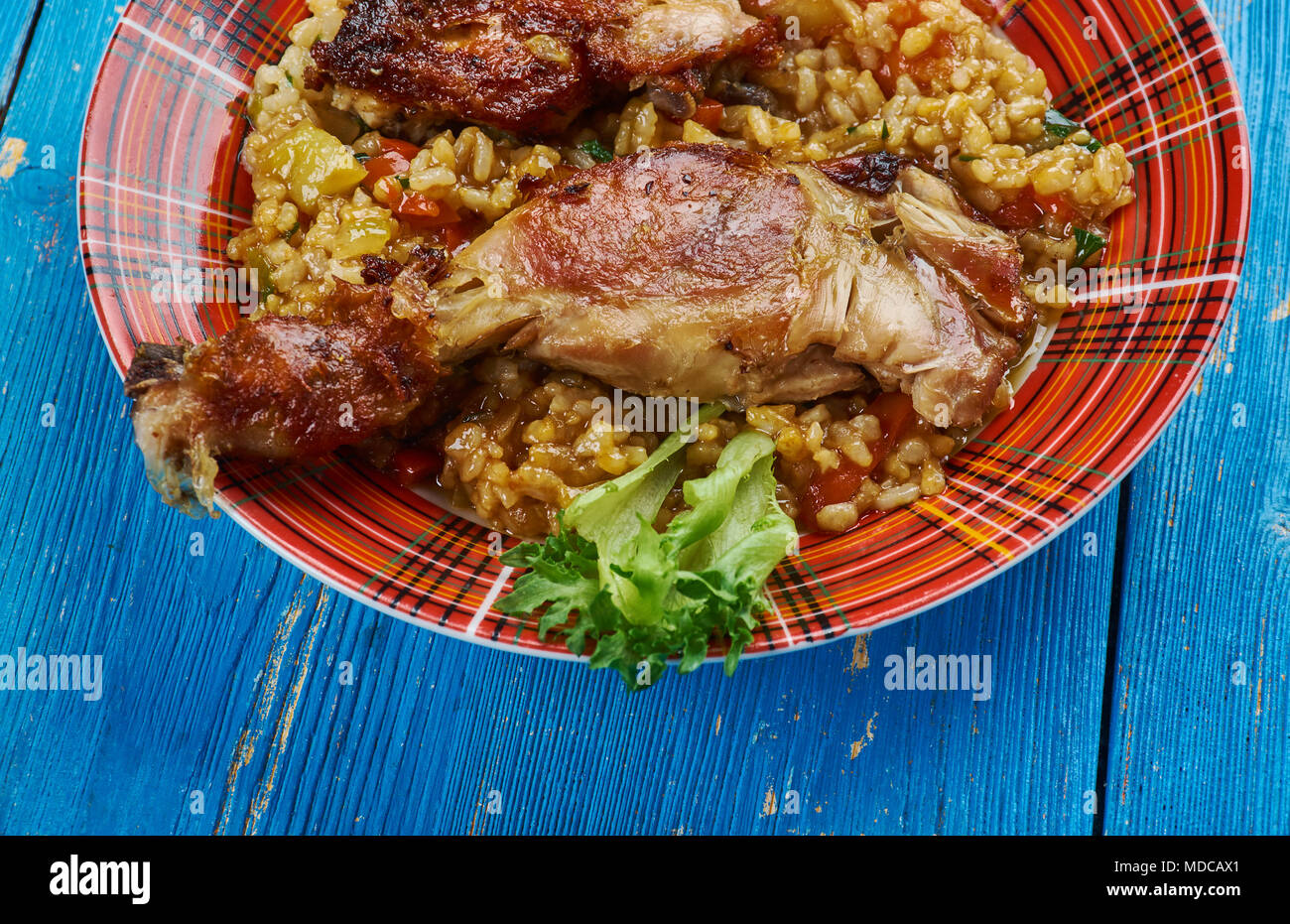 Un plat de riz de poulet jerk , close up Banque D'Images