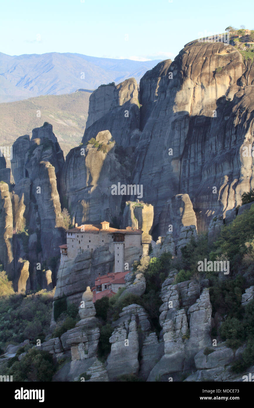 Monastère orthodoxe de Santa Barbara, Royssanou antiq, sur les rochers des météores,grèce, Banque D'Images