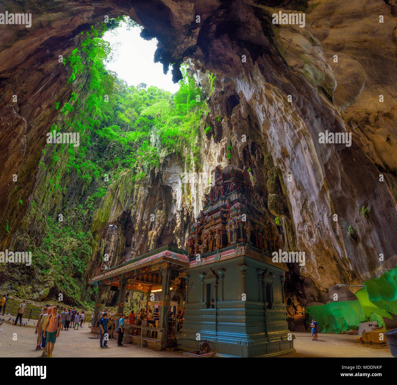 Temple hindou à l'intérieur des grottes de Batu, près de Kuala Lumpur Banque D'Images