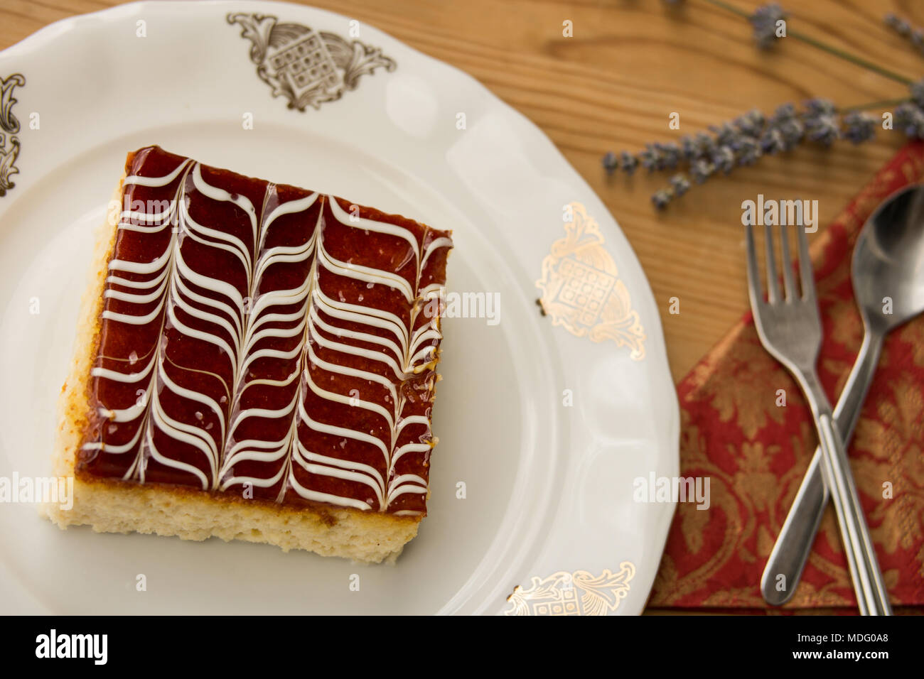 Dessert Gateau Eponge Trilece Des Balkans Pudding A Base De Lait Avec Trois Photo Stock Alamy Dessert Gateau Eponge Trilece Des Balkans Pudding A Base De Lait Avec Trois Photo Stock Alamy