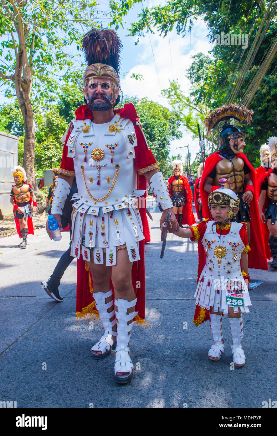 Les participants au festival Moriones de l'île de la BoAC Marinduque aux Philippines. Banque D'Images