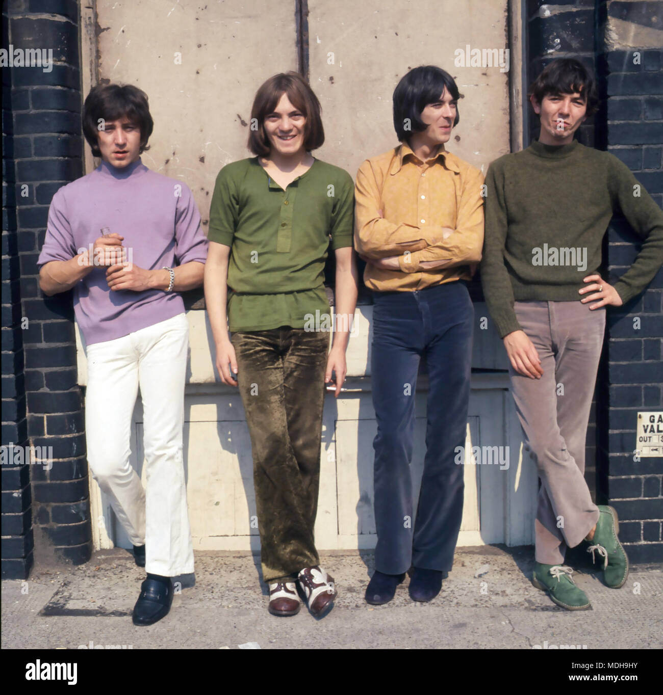 Les petits visages groupe pop anglais vers 1968. De gauche à droite : Kenney Jones, Steve Marriott, Ian McLagan, Ronnie Lane Banque D'Images