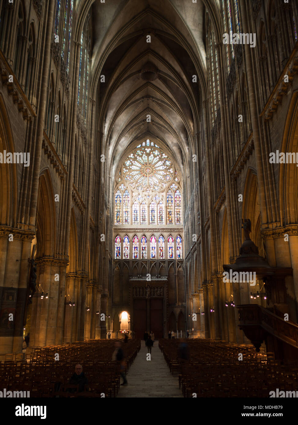 Nef principale de la Cathédrale Saint-Étienne de Metz Banque D'Images