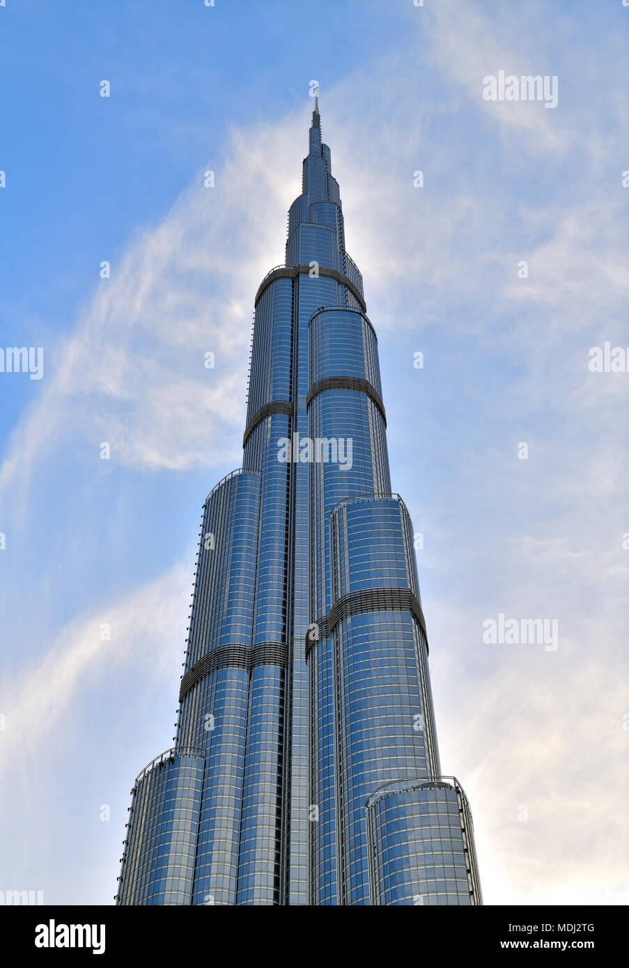 Dubaï, Émirats arabes unis - 8 avril. En 2018. L'édifice, catégorie gratte-ciel Burj Khalifa est la plus élevée au monde Banque D'Images