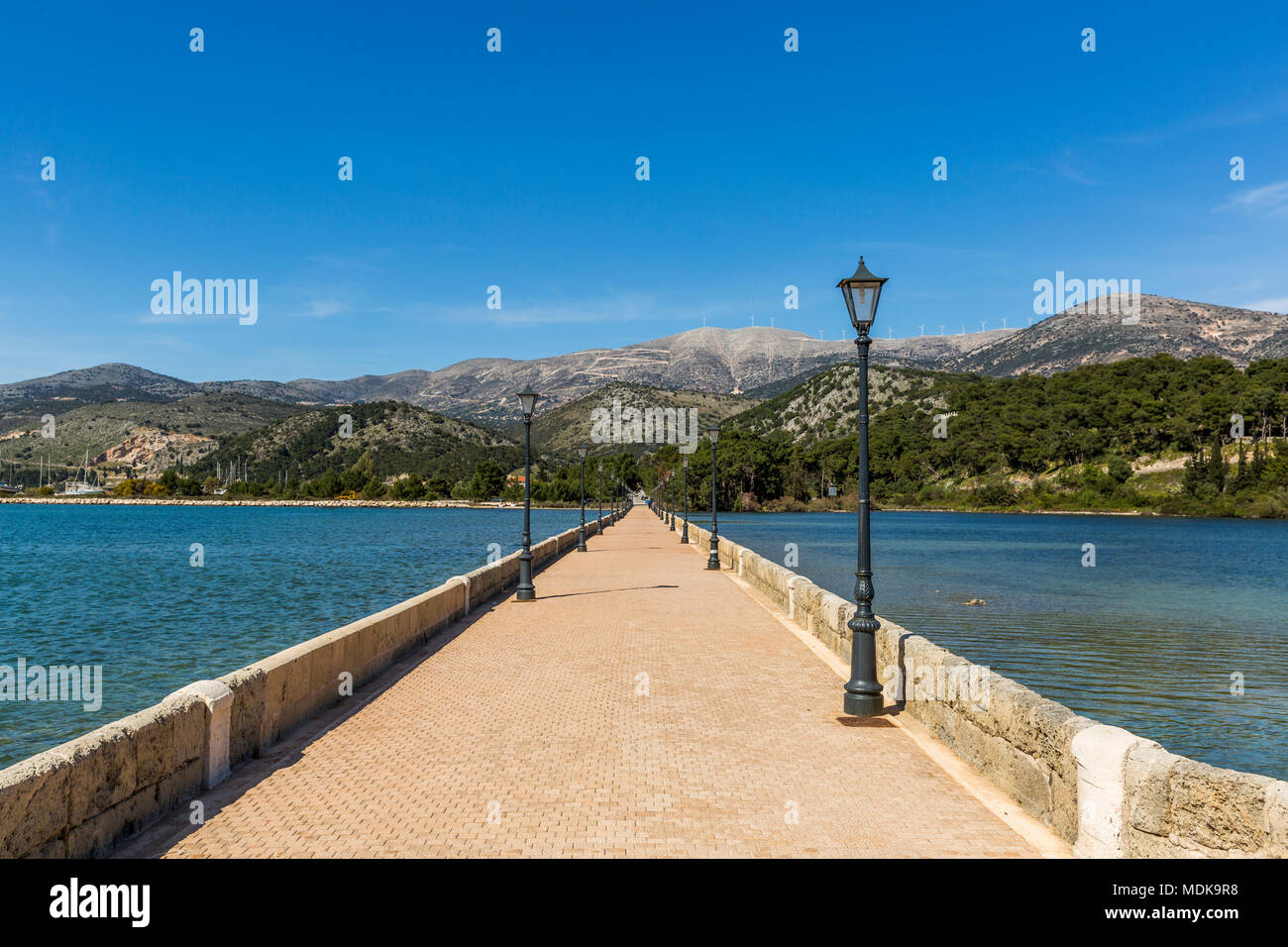 Le Pont de Bosset à Argostoli ville sur l'île de Céphalonie, Grèce Banque D'Images