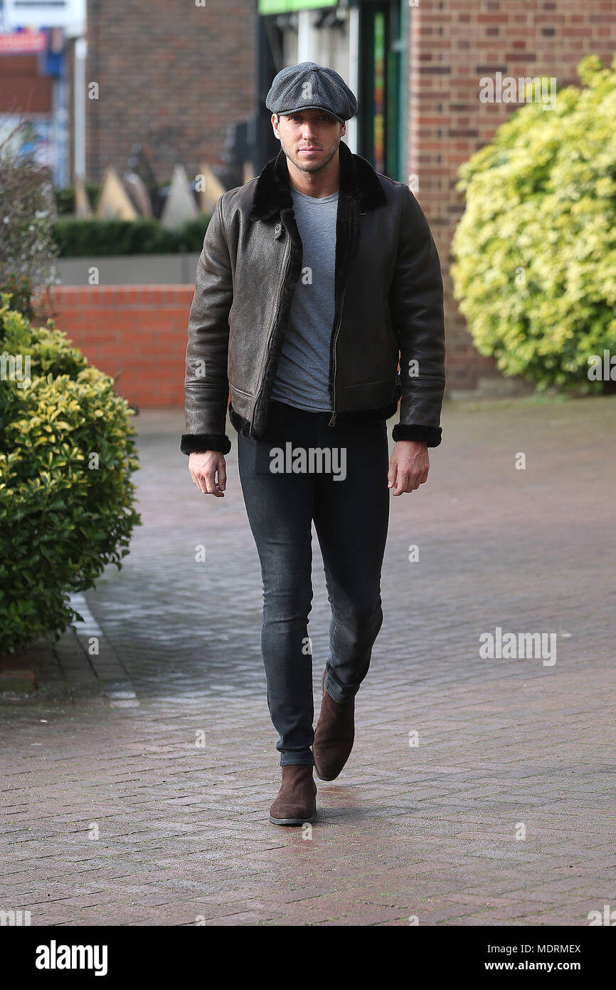 Les acteurs TOWIE film à la norme pub à Loughton, Essex avec : où : Loughton, Royaume-Uni Quand : 20 mars 2018 Source : WENN.com Banque D'Images