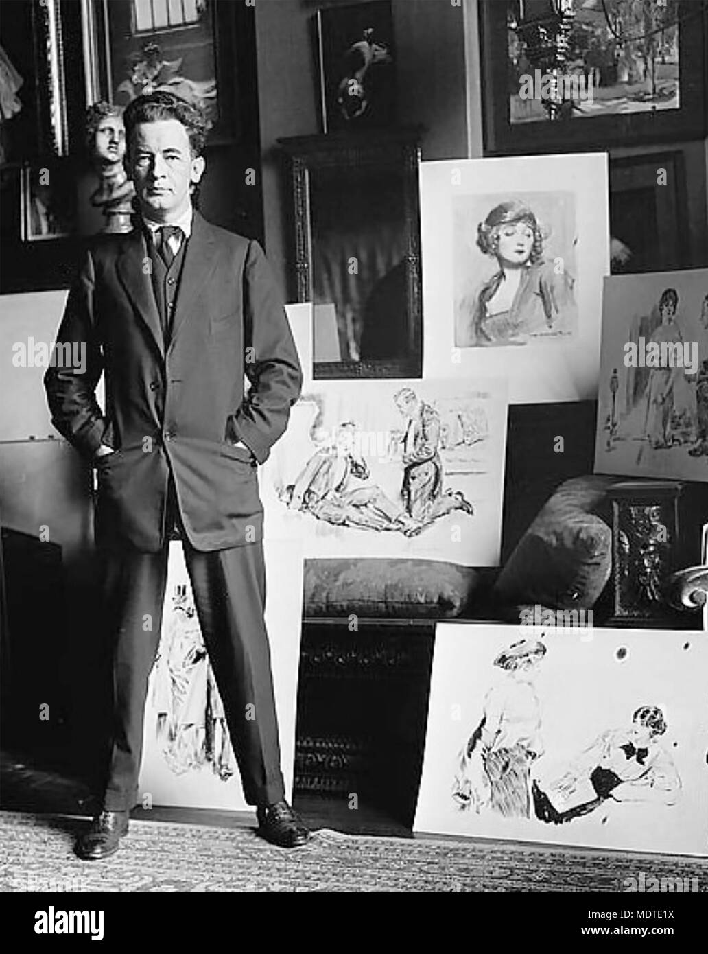 JAMES MONTGOMERY FLAGG (1877-1960) artiste américain.avec certains de son illustration s des femmes. Banque D'Images
