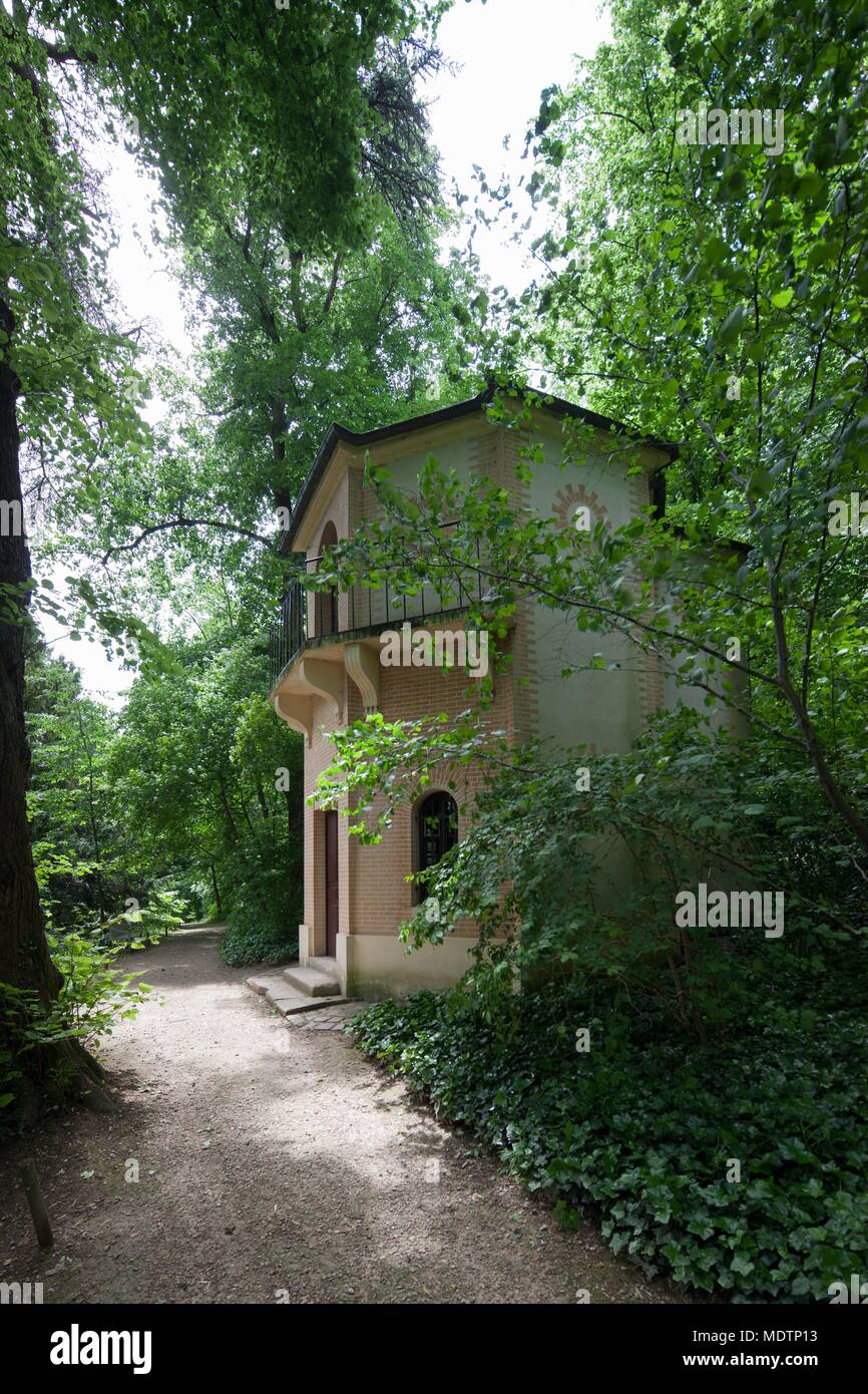 France Chatenay Malabry Maison De Chateaubriand Tour Velleda La Vallee Aux Loups Photo Stock Alamy