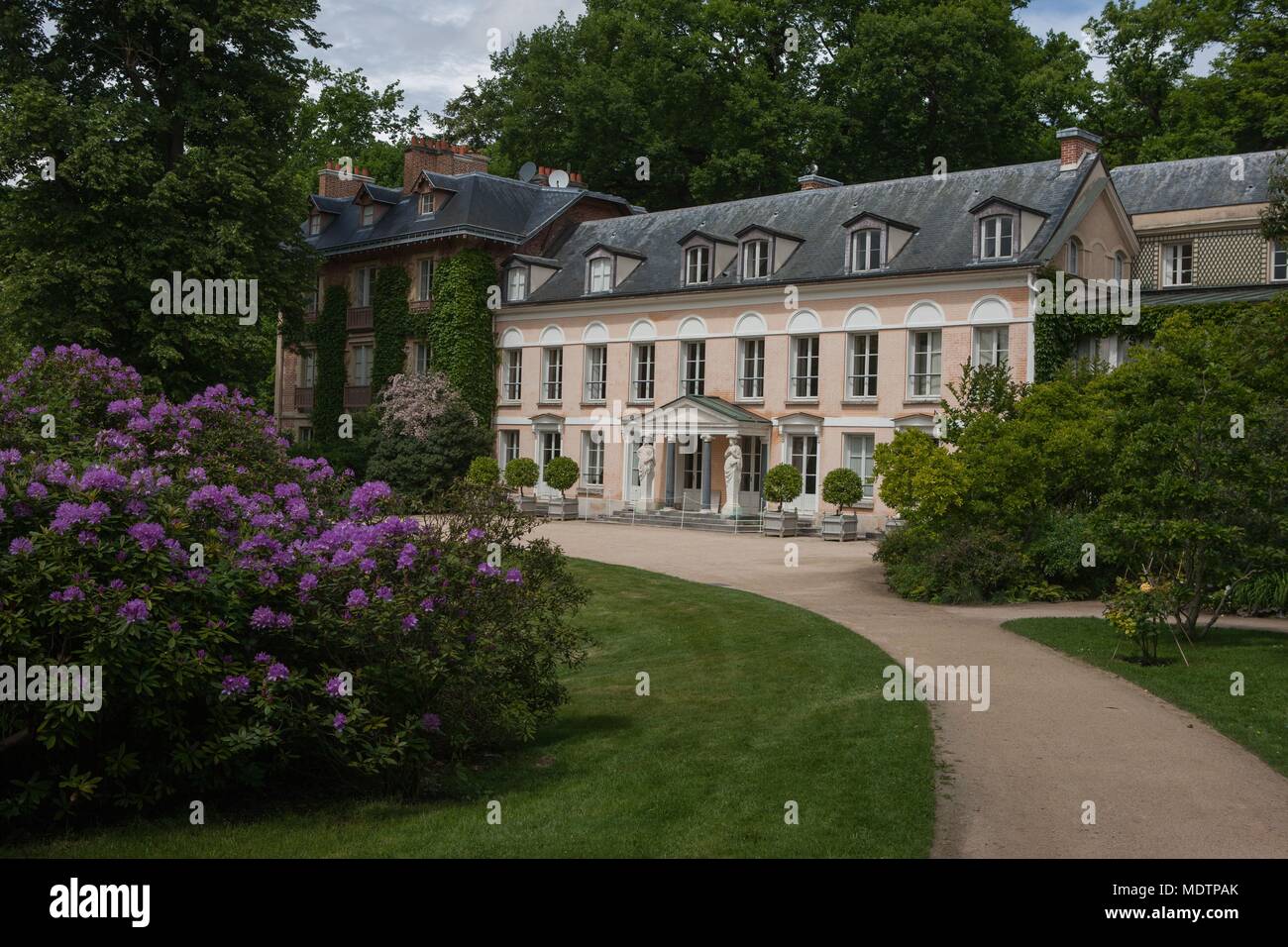 France, Châtenay-Malabry, maison de Chateaubriand, façade sur le parc, la Vallée aux Loups Banque D'Images