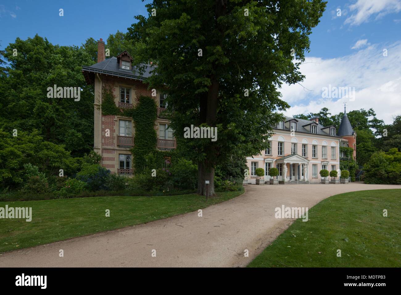 France, Châtenay-Malabry, maison de Chateaubriand, façade sur le parc, la Vallée aux Loups Banque D'Images