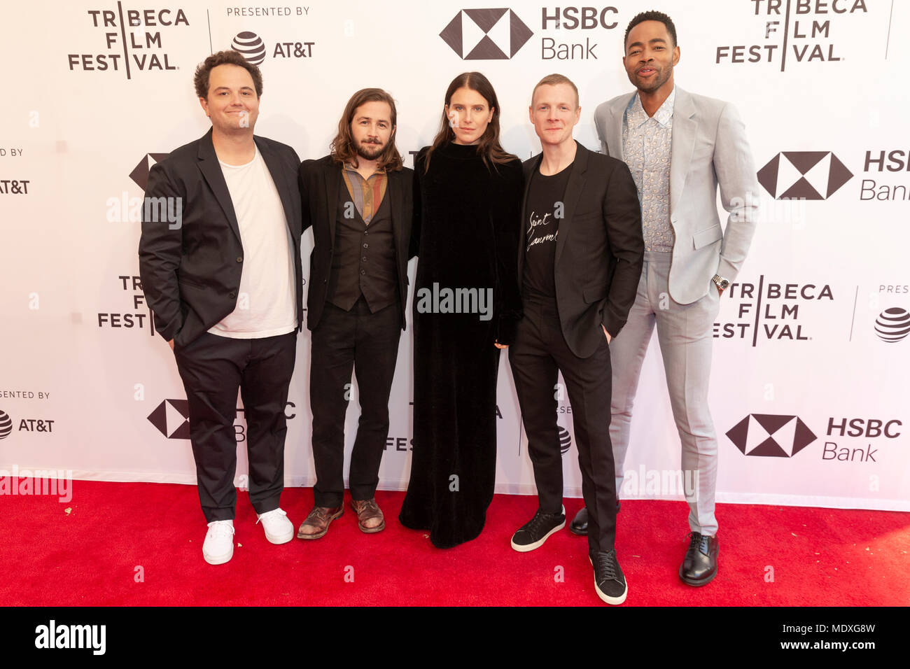 NEW YORK, NY - 20 avril : Sam Boyd, Michael Angarano, le MEER Hemingway, Patrick Gibson, Jay Ellis assister à la "dans une relation de projection pendant le Festival du film de Tribeca 2018 SVA au Theatre le 20 avril 2018 à New York. Credit : Ron Adar/Alamy Live News Banque D'Images