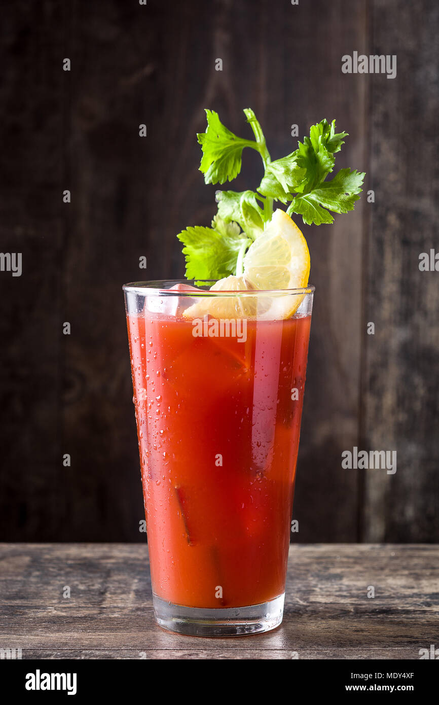 Bloody mary Banque de photographies et d’images à haute résolution Alamy