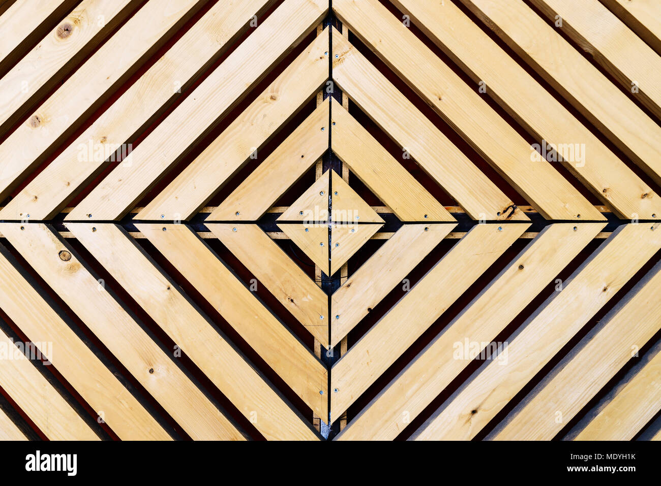 Motif de fond diamond symétriques avec du bois naturel en carrés ou rectangles concentriques (vue de dessus Banque D'Images