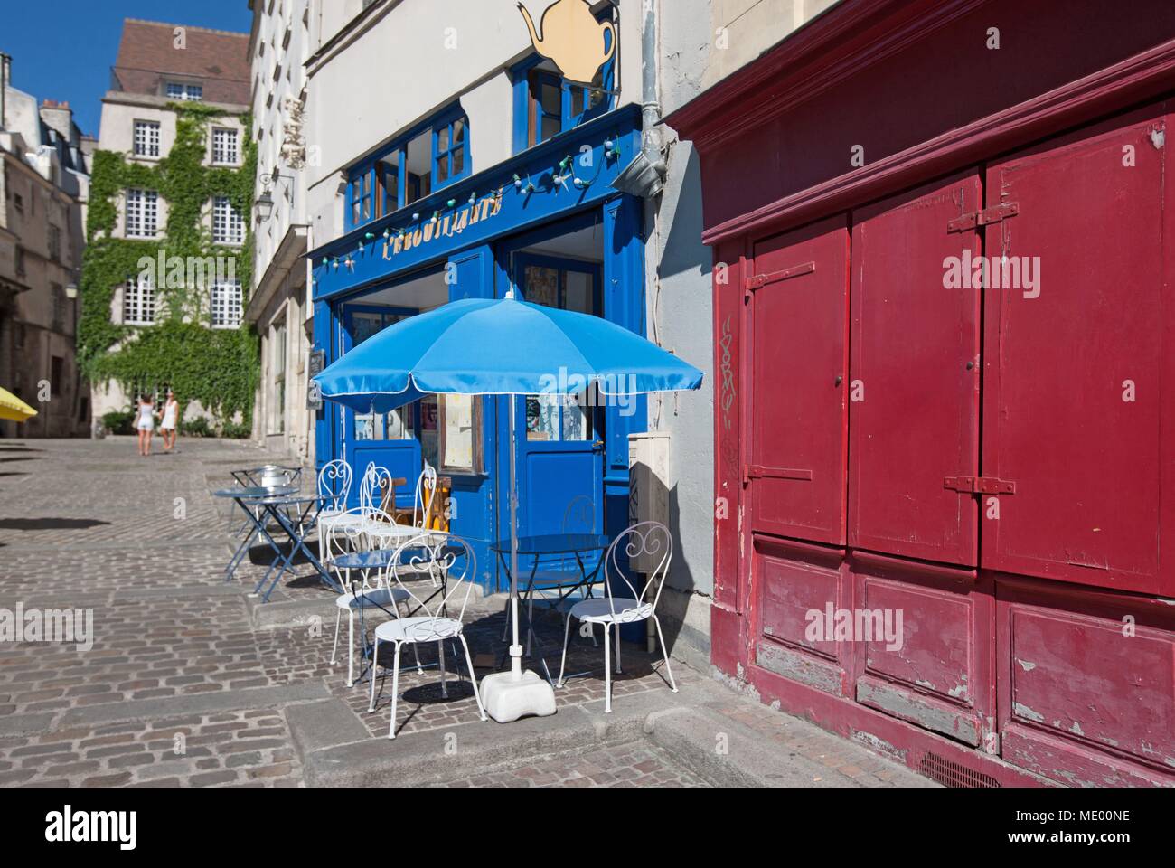 4ème arrondissement, Paris, Le Marais, rue des barres, terrasses colorées, Banque D'Images