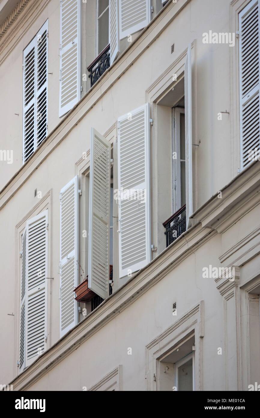 Paris, 5 rue Saint Benoit, l'immeuble où habitait Marguerite Duras, Banque D'Images