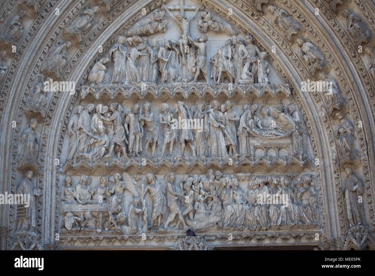La France, la Cathédrale de Rouen, Notre Dame de l'Assomption, Porte de La Calende, tympan du mystère pascal, Banque D'Images