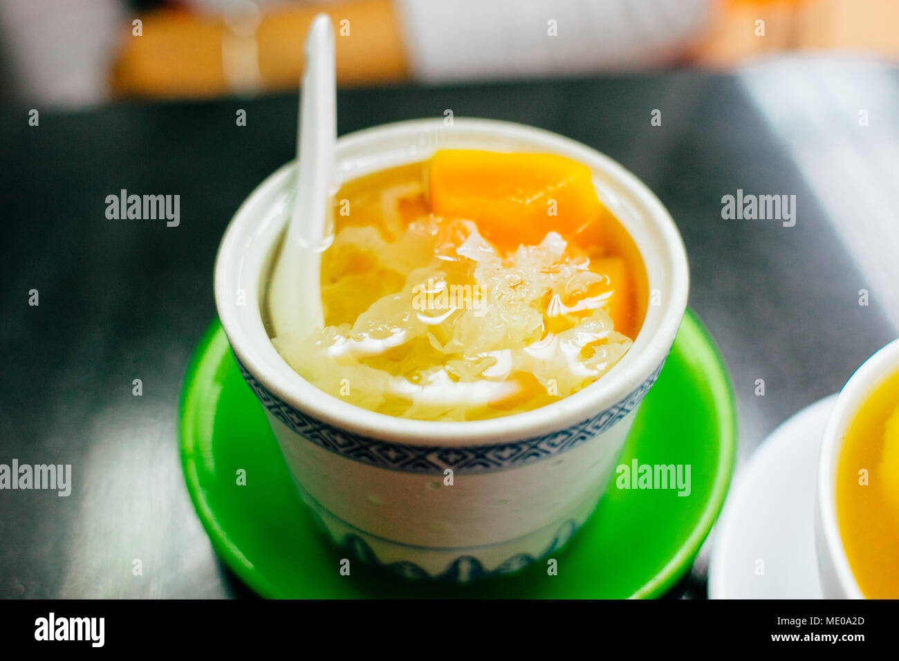 Champignon de neige soupe dessert à Hong Kong. Banque D'Images