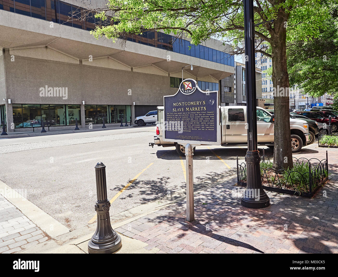 Repère historique décrivant le marché des esclaves ou des marchés à Montgomery, en Alabama USA pendant les années 1800, également connu sous le nom de traite des esclaves. Banque D'Images