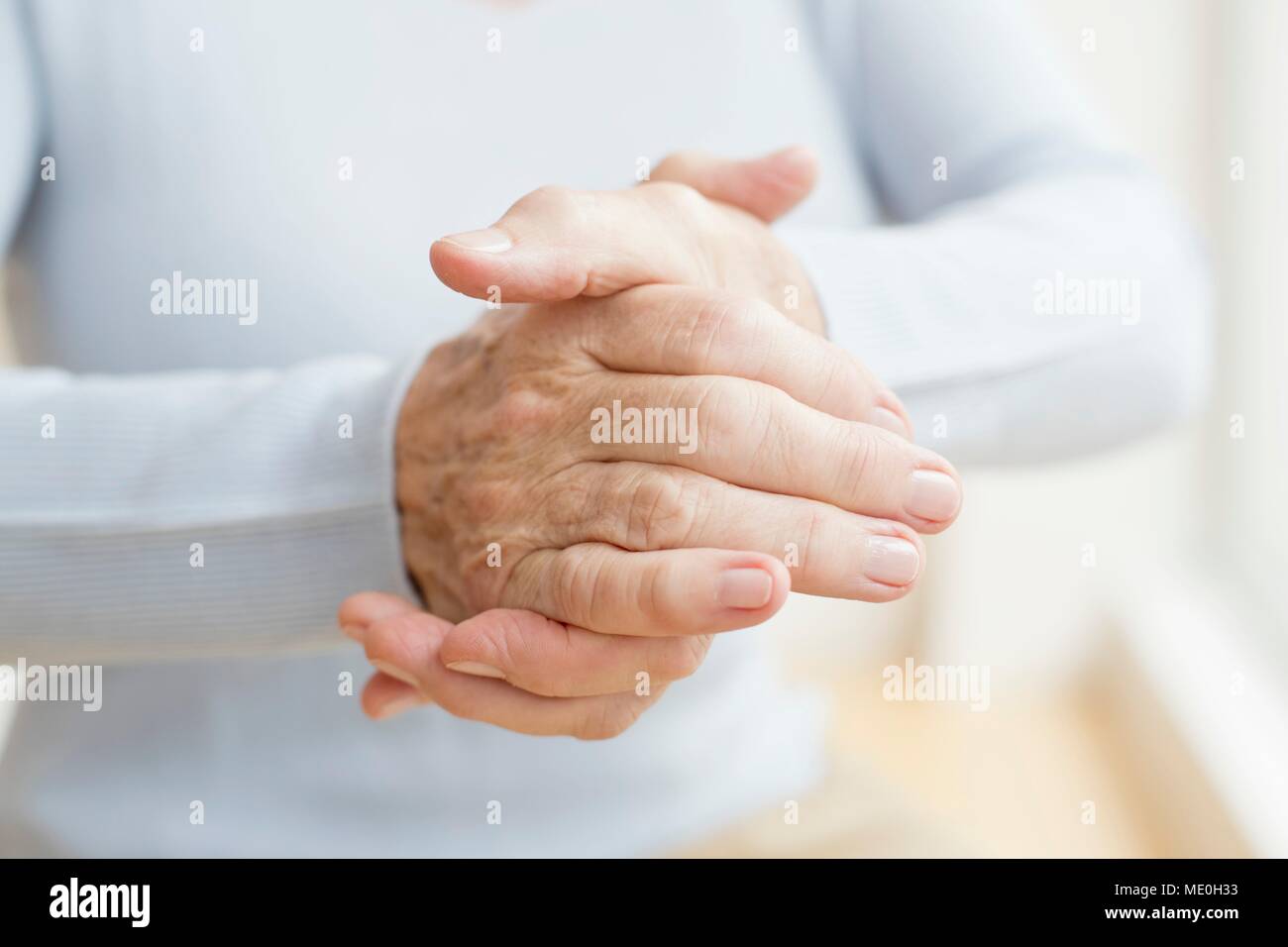 Woman's hands, Close up. Banque D'Images