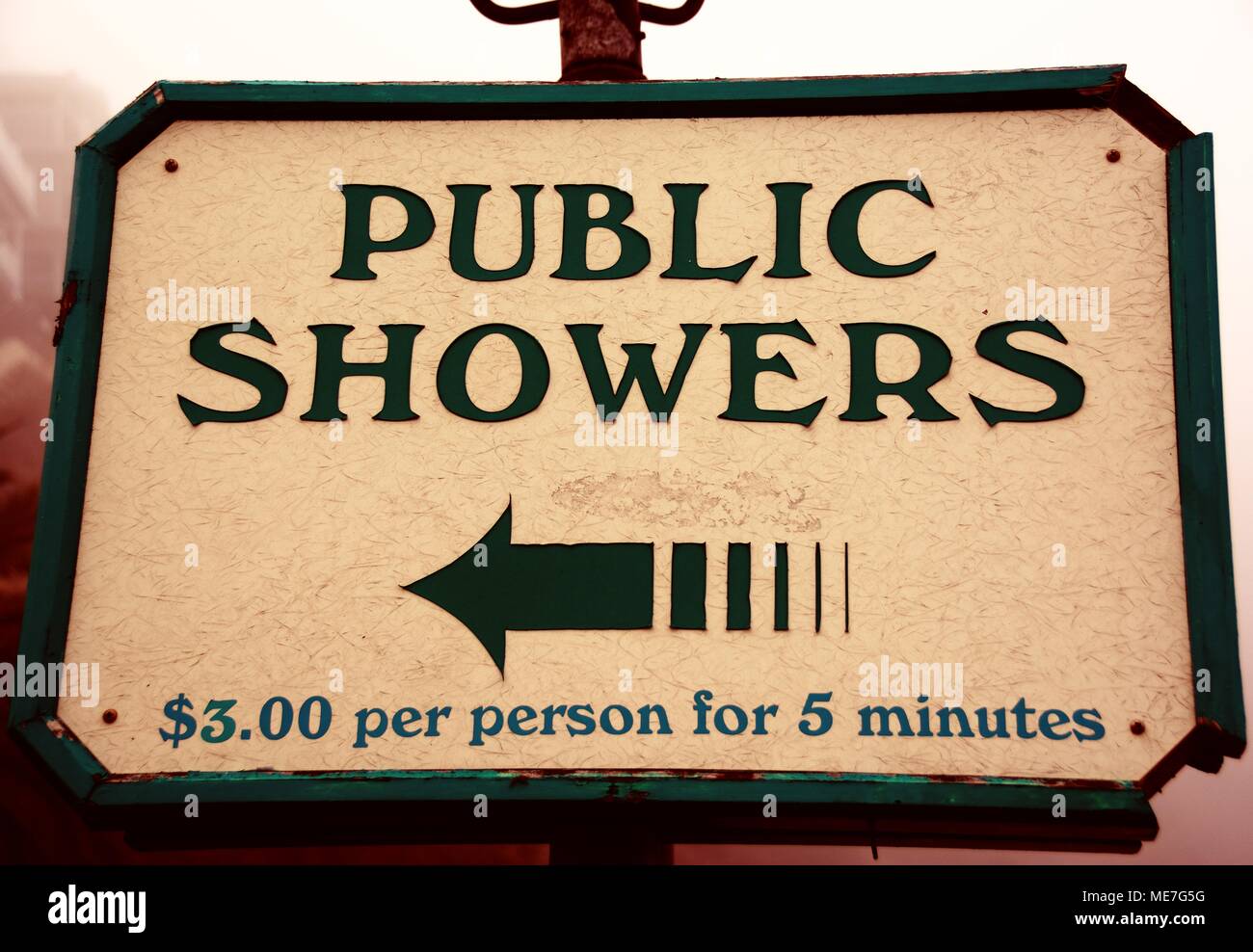 Douche commune Banque de photographies et d’images à haute résolution