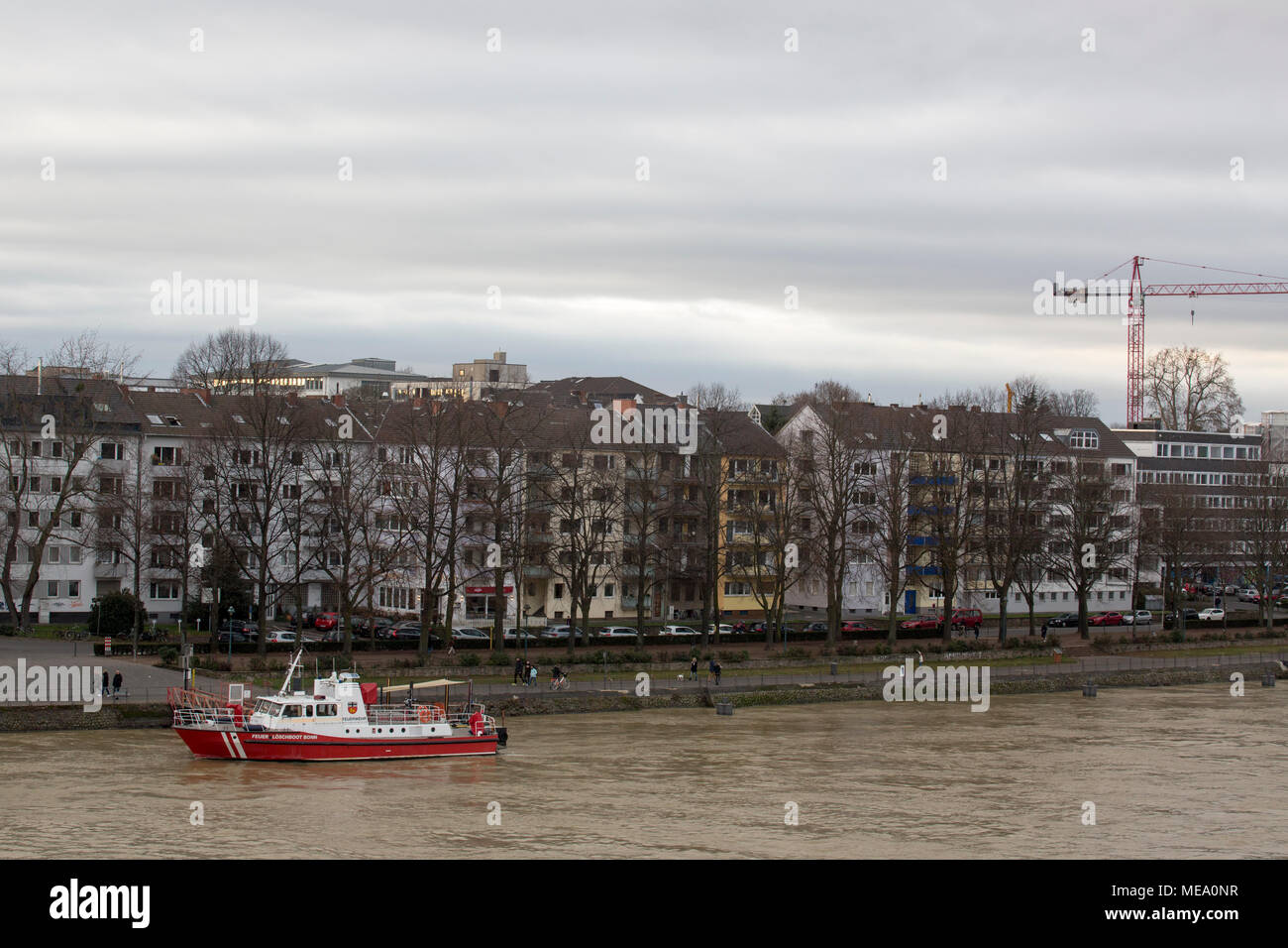 La ville de Bonn sur la banque du fleuve Rhin Nord Westphalie, Allemagne, Rhyne Banque D'Images